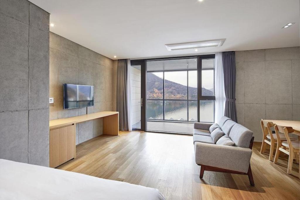 Hotel Haus Gapyeong Zewnętrze zdjęcie