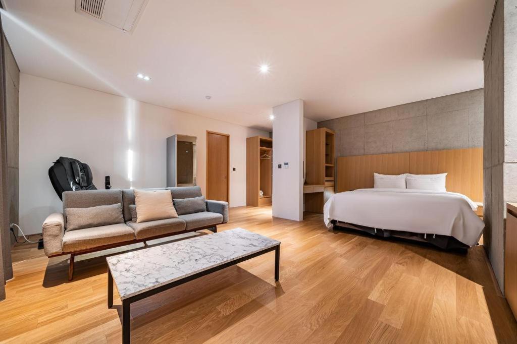 Hotel Haus Gapyeong Zewnętrze zdjęcie