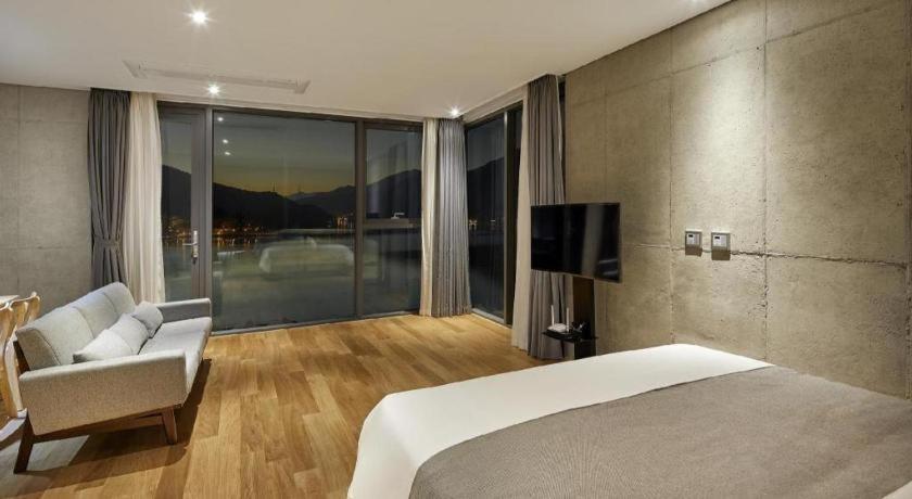 Hotel Haus Gapyeong Zewnętrze zdjęcie