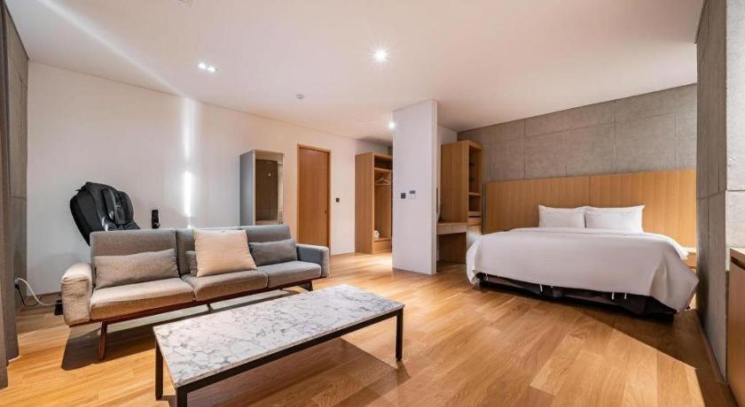Hotel Haus Gapyeong Zewnętrze zdjęcie